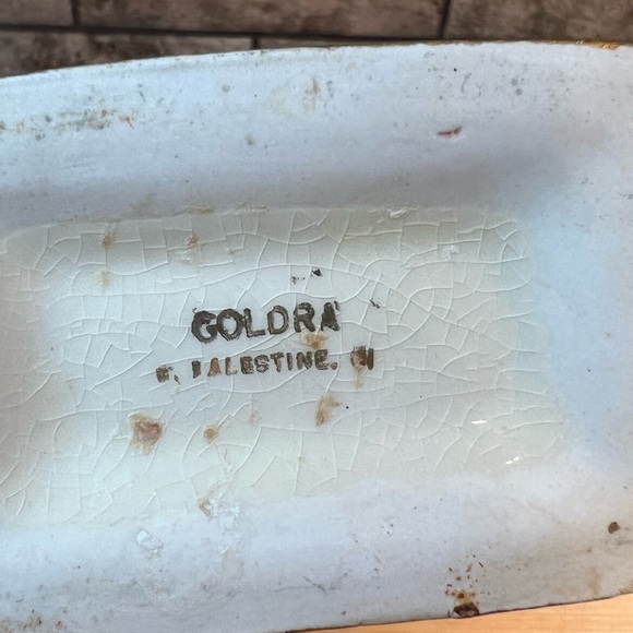 Pair of Vintage Goldra E. Palestine Mid-century Violin 9” Vases / Wall Pockets - Picture 5 of 13